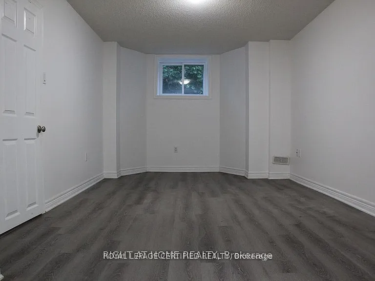 10 Adeline Ct — Photo 8