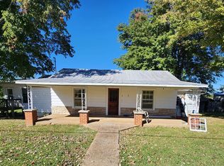 1090 Gravel Woods Rd, Midway, TN 37809