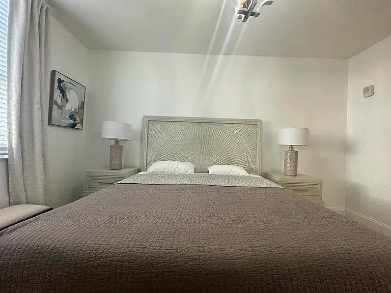 630 Sapodilla Ave #104 — Photo 3