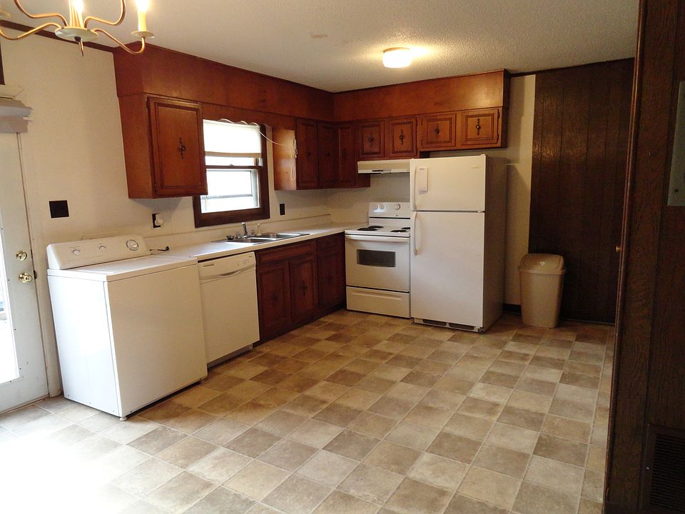 1st image of 701 Southside Ave APT 3