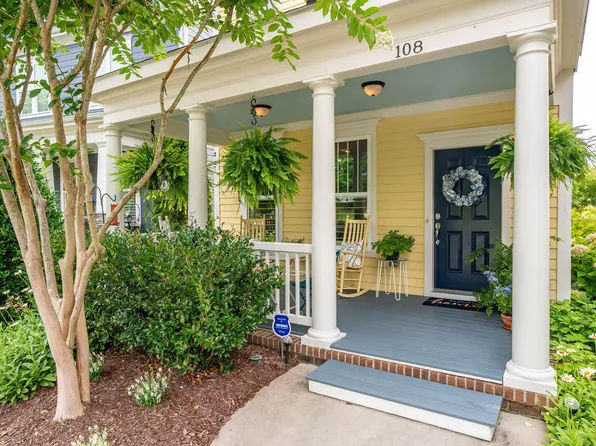 108 Owen Towne Rd, Chapel Hill, NC 27516