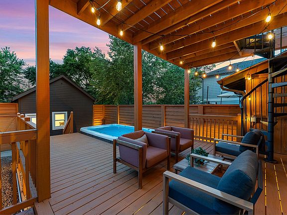 4th image of 117 Rosebank Ave