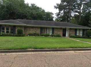 119 Mansfield Dr, Natchez, MS 39120