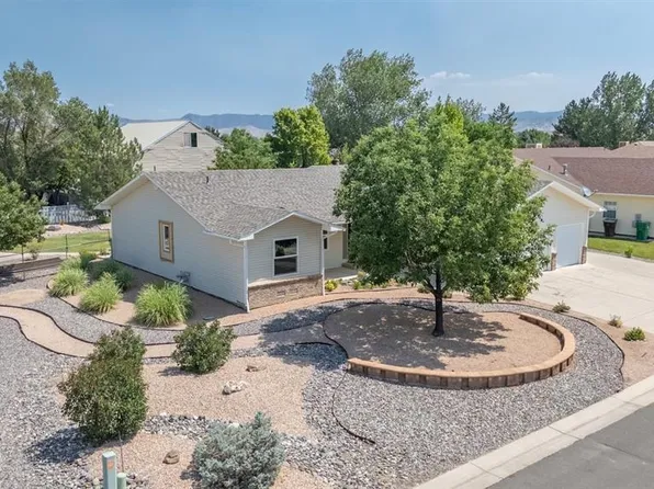 1673 Wetterhorn Street, Montrose, CO 81401