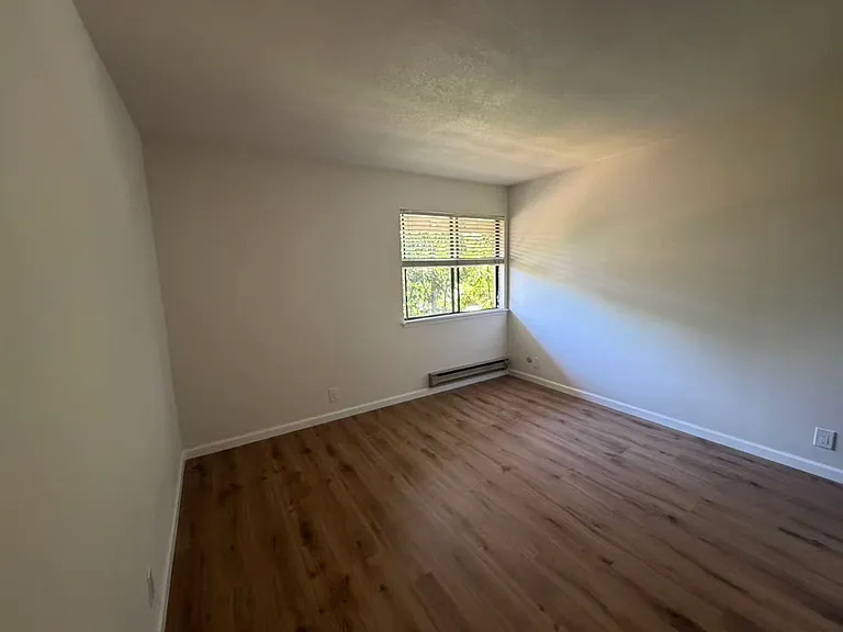 1467 Marchbanks Dr #3 — Photo 9