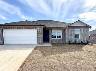 600 Hillsboro Dr, Noble, OK 73068