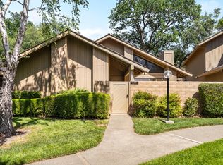 2188 Promontory Point Ln, Gold River, CA