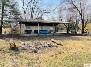 50 Horseshoe Dr, Columbia, KY 42728