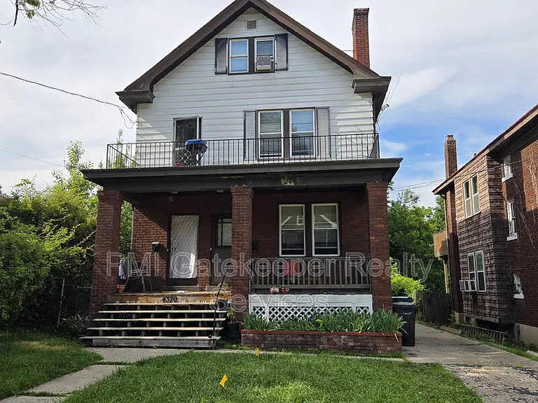 4370 Saint Lawrence Ave #1 — Photo 1