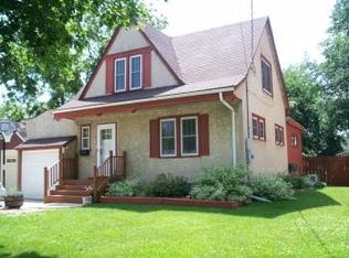 945 6th Ave SE, Rochester, MN 55904