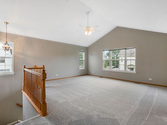 4th image of 2583 Dickens Ct #2583