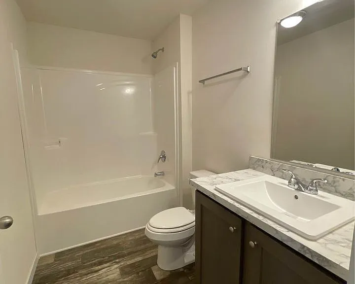 Oakridge Estates — Photo 32