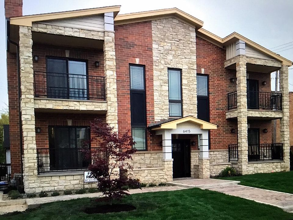 1st image of 6415 N Christiana Ave #2