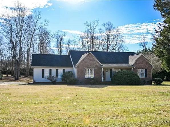 13590 Us Highway 158, Reidsville, NC 27320