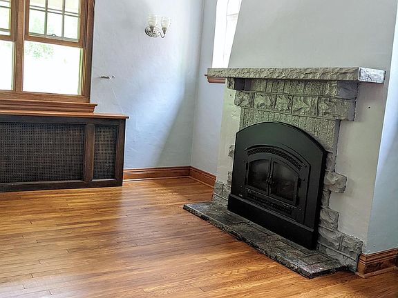 5th image of 255 Pennsylvania Blvd