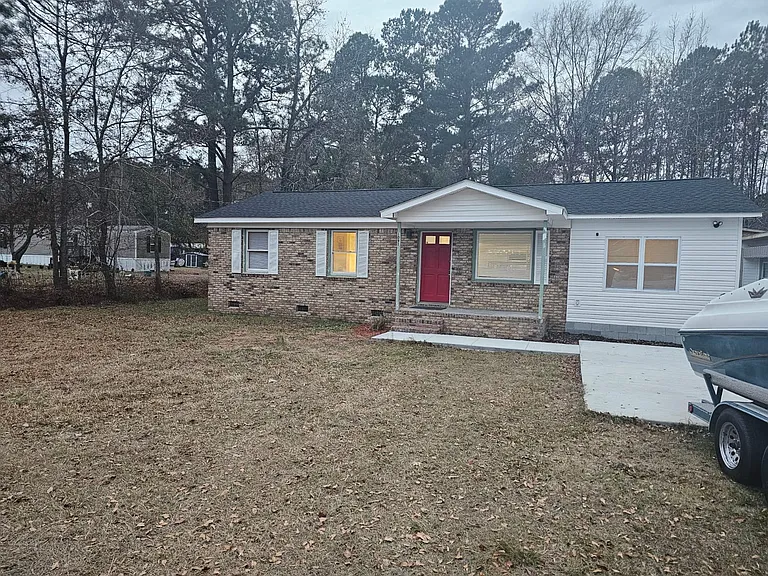 1091 Spring Plains Rd — Photo 10