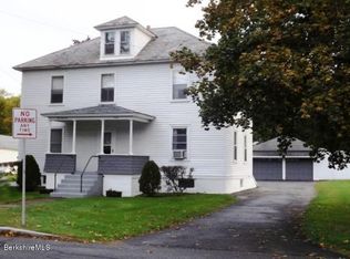 100 Main St, Cheshire, MA 01225