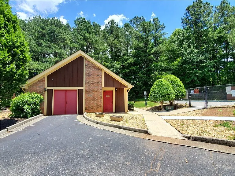 66 Country Place Ct — Photo 25
