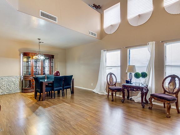 5th image of 9131 W Elwood St