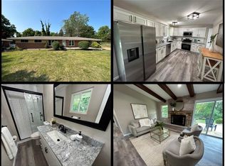 2 North Ct, Florissant, MO 63033