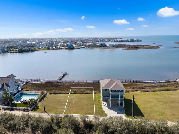 3302 Road Less Traveled, Galveston, TX 77554