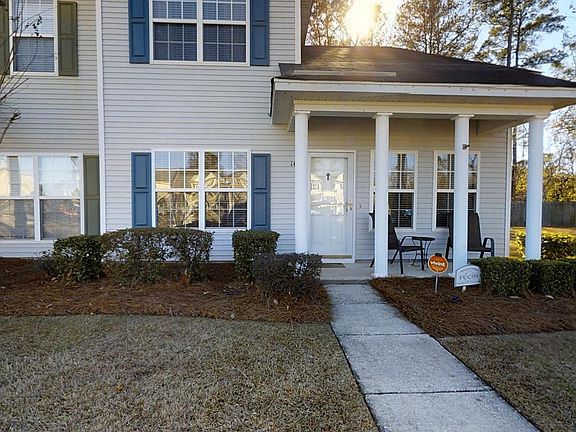 2nd image of 161 Black River Dr