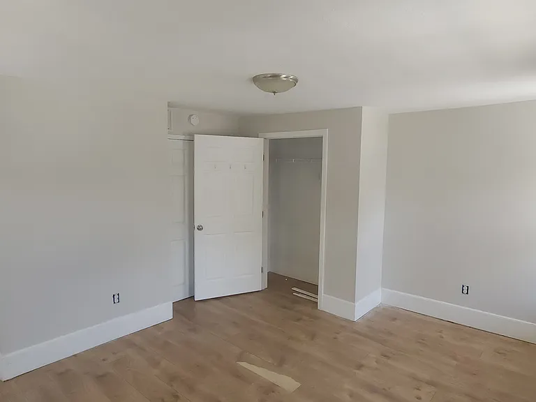 Floor 2 — Photo 22