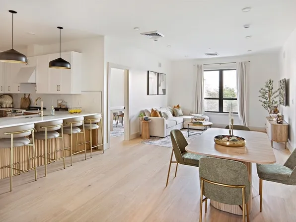 1025 Massachusetts Ave #502, Arlington, MA 02476