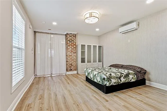 1324 Cambronne St #101 — Photo 12