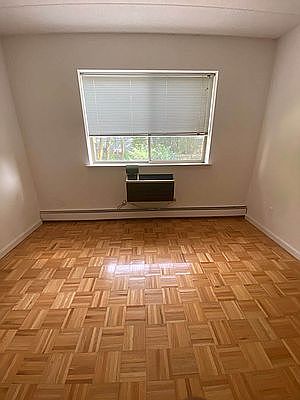 3rd image of 82-30 Kew Gardens Rd APT 2B