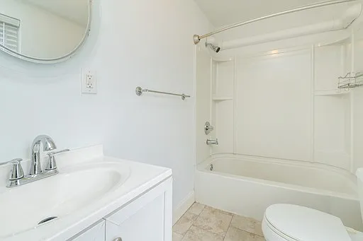 1204 Marlborough St — Photo 9