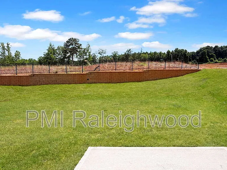 600 Westford Dr #96 — Photo 36