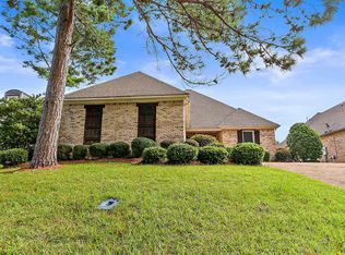 1402 Windrose Dr, Brandon, MS