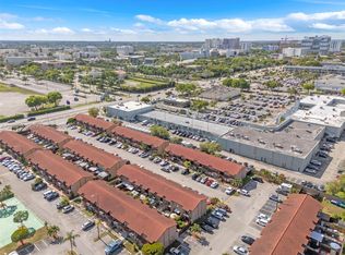1811 SW 107th Ave APT 2302, Miami, FL 33165