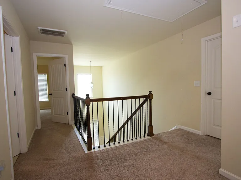793 Kaitlyn Dr — Photo 23