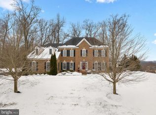 4330 Lake Forest Ct, Finksburg, MD 21048