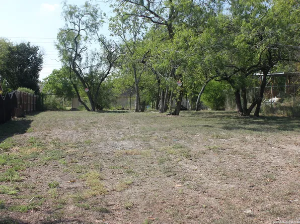 630 H ST, San Antonio, TX 78220