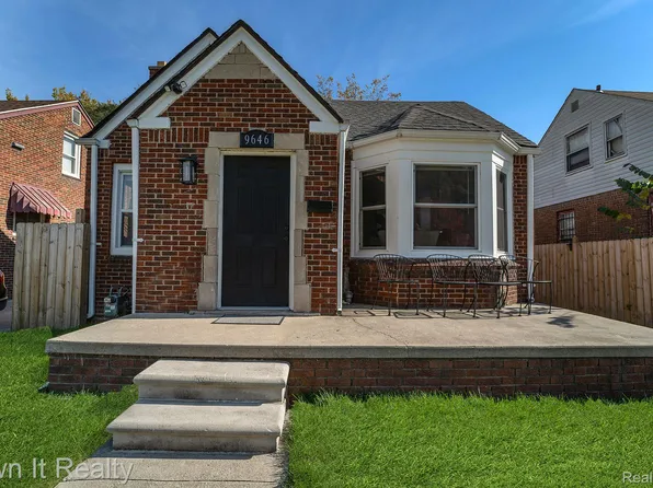 9646 Whitcomb St, Detroit, MI 48227
