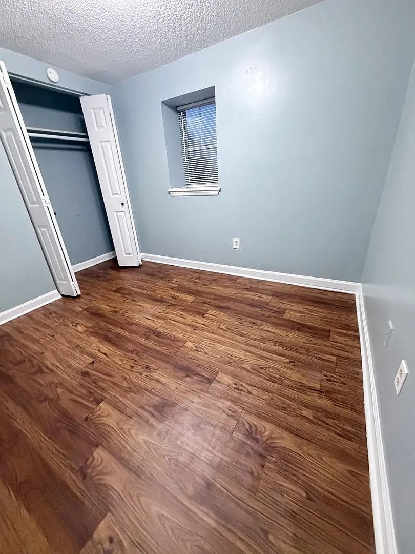 2618 Carr St. — Photo 4