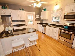 668 Main St, Woburn, MA 01801