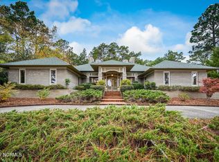 80 Woodenbridge Ln, Pinehurst, NC 28374