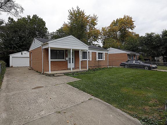 3rd image of 630 Calder Ave