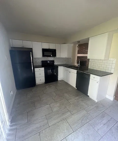 R.O.C. Apartments — Photo 48