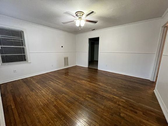 5th image of 1349 Portland Ave