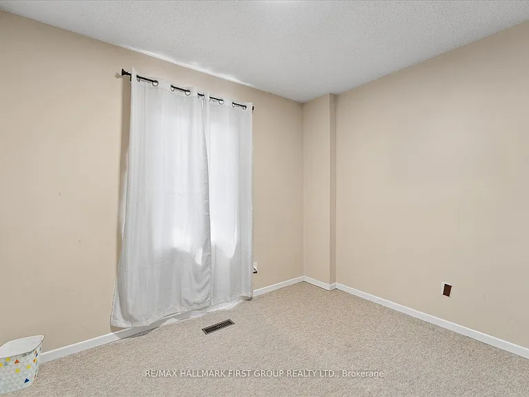 747 Stonepath Cir — Photo 26