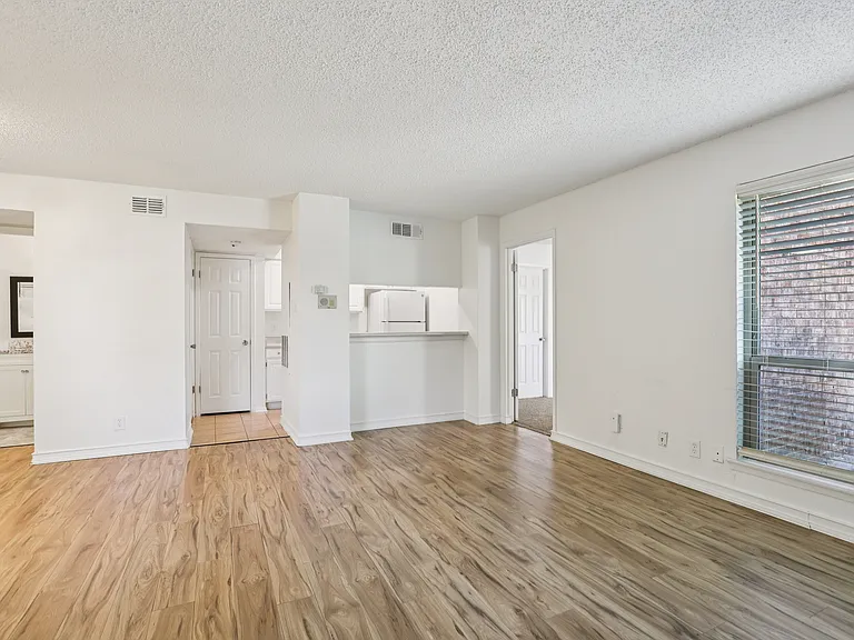Wolfe Run Apartments — Photo 47