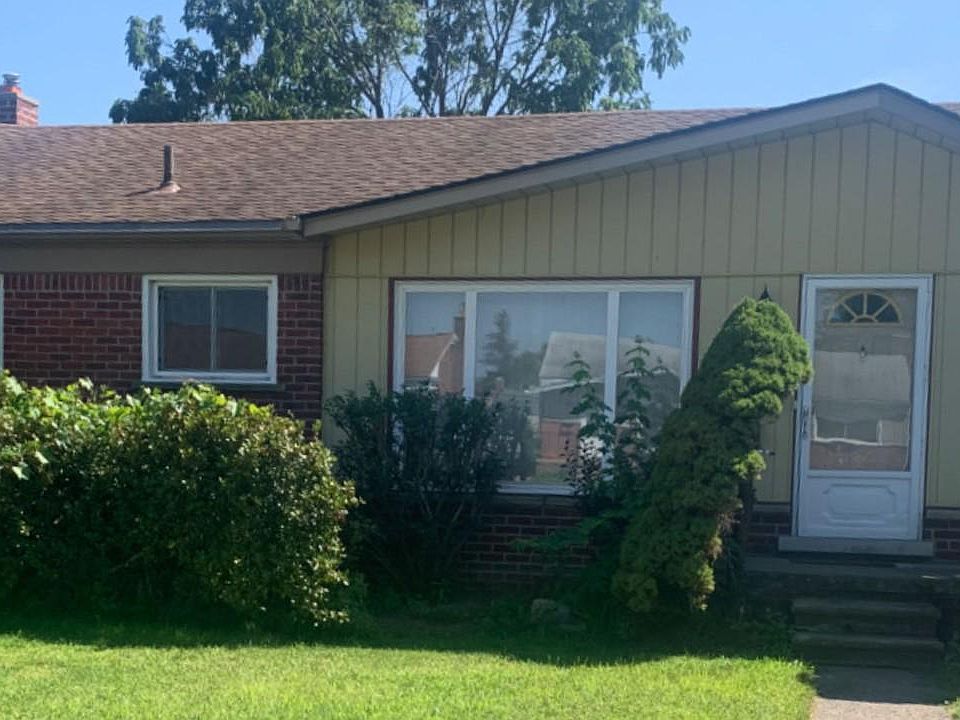 1st image of 28469 Kathryn St