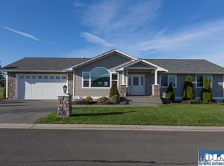 210 Choice Loop, Sequim, WA 98382