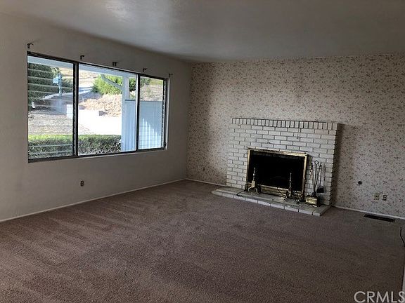 2nd image of 1746 Highland Park Dr