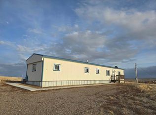 15 Quarter Horse Ln, Vaughn, MT 59487